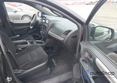 2015 Dodge Grand Caravan Sxt z USA, uszkodzony, nr VIN 2C4RDGCG2FR519045